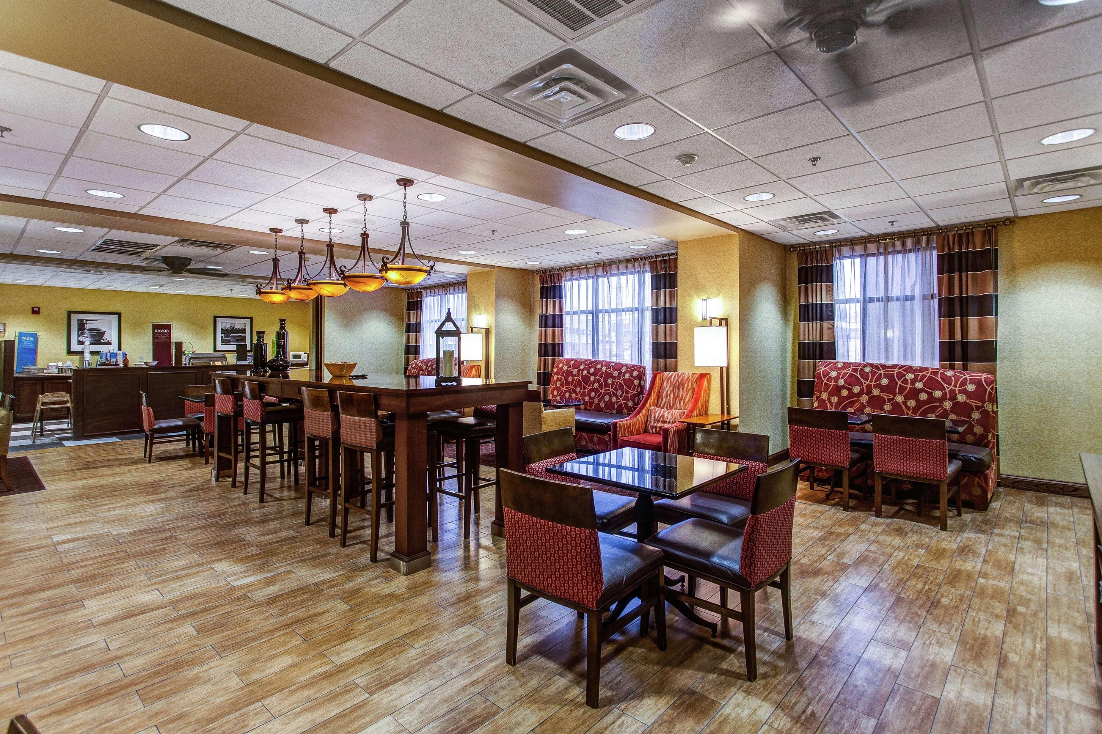 Hampton Inn Junction City Eksteriør bilde