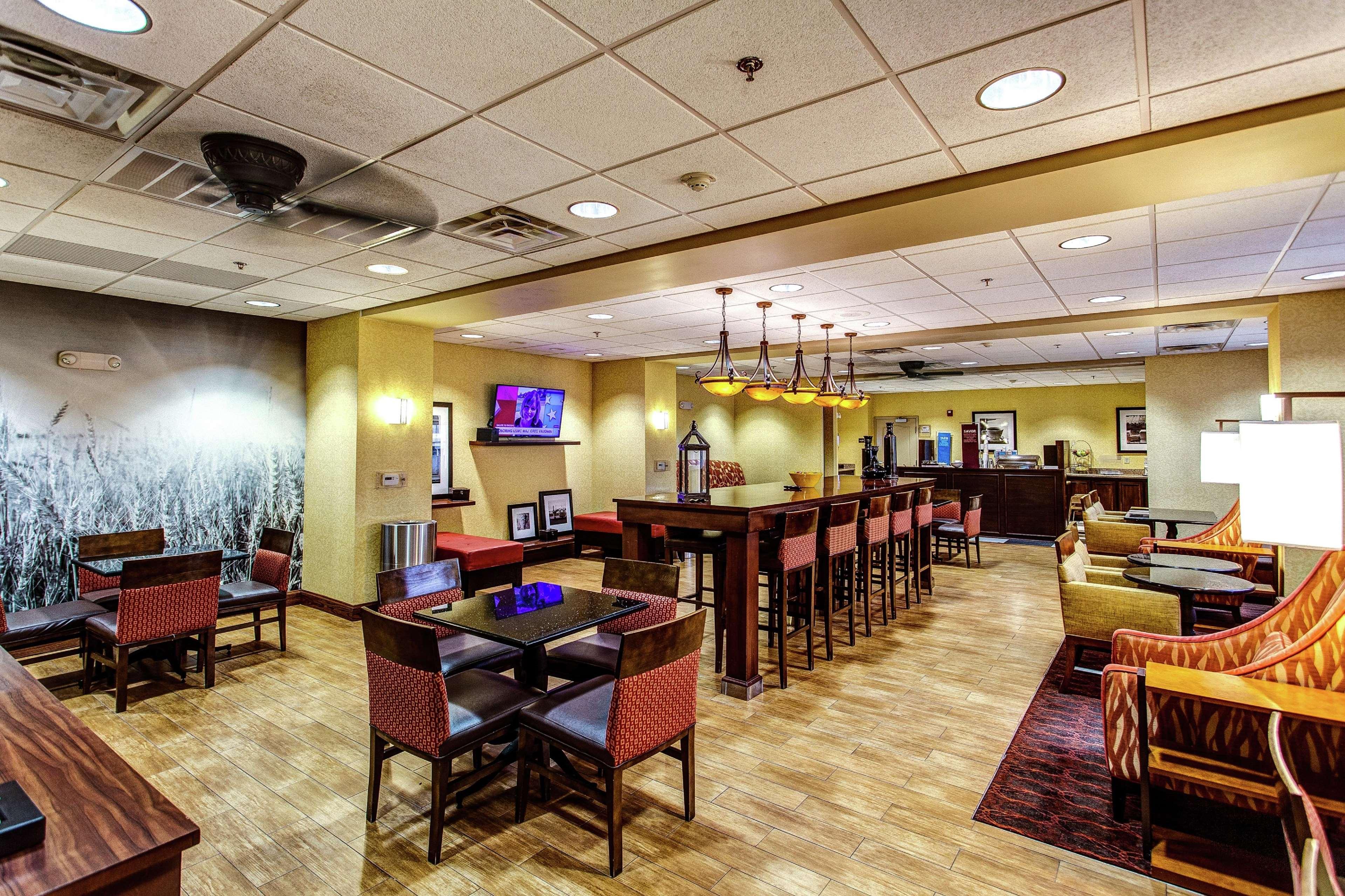 Hampton Inn Junction City Eksteriør bilde